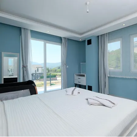 Asil Villa *